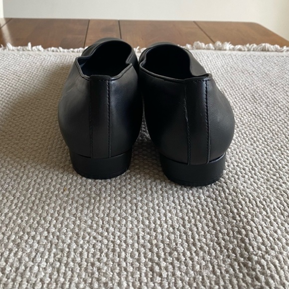 NWT Vaneli Black Nappa Leather Flats Cushioned Insole Size 10M - Picture 5 of 6